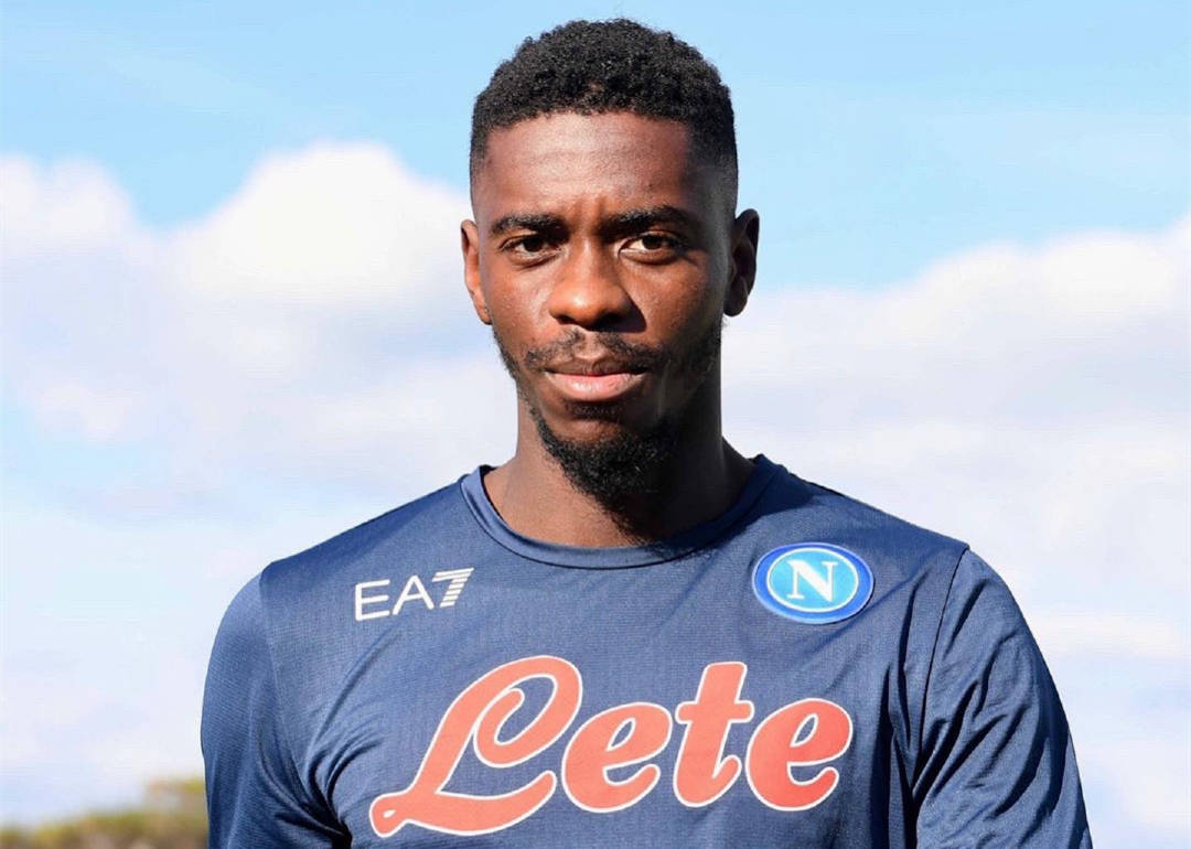 pg游戏官网登录入口关于阿斯顿维拉训练开放日，赛后回应争议引欢呼，中超在即，数据趋势出现新变化的信息