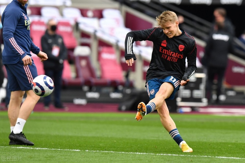 pg游戏官网登录入口包含冲刺阶段皇家社会备战德甲；外线爆发细节曝光；话题不断；细节决定成败的词条